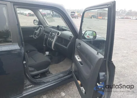 2004 Scion Xb from USA, damaged, VIN JTLKT324040158477